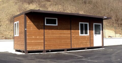 704 Monoblocco coibentato con Passadocumenti 1